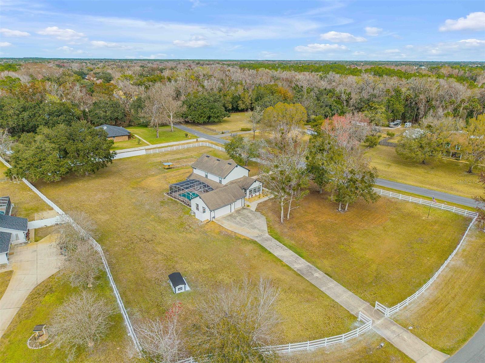 Image 81 of 95 For 330 Country Circle Drive E