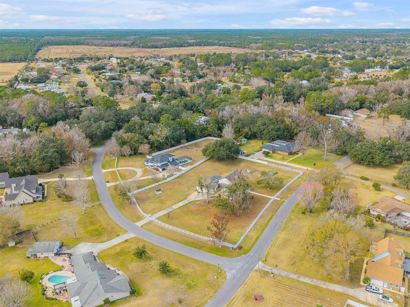 Image 85 of 95 For 330 Country Circle Drive E