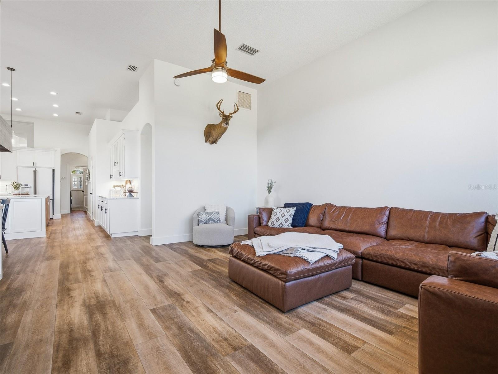 Image 17 of 62 For 1969 Glencoe Road