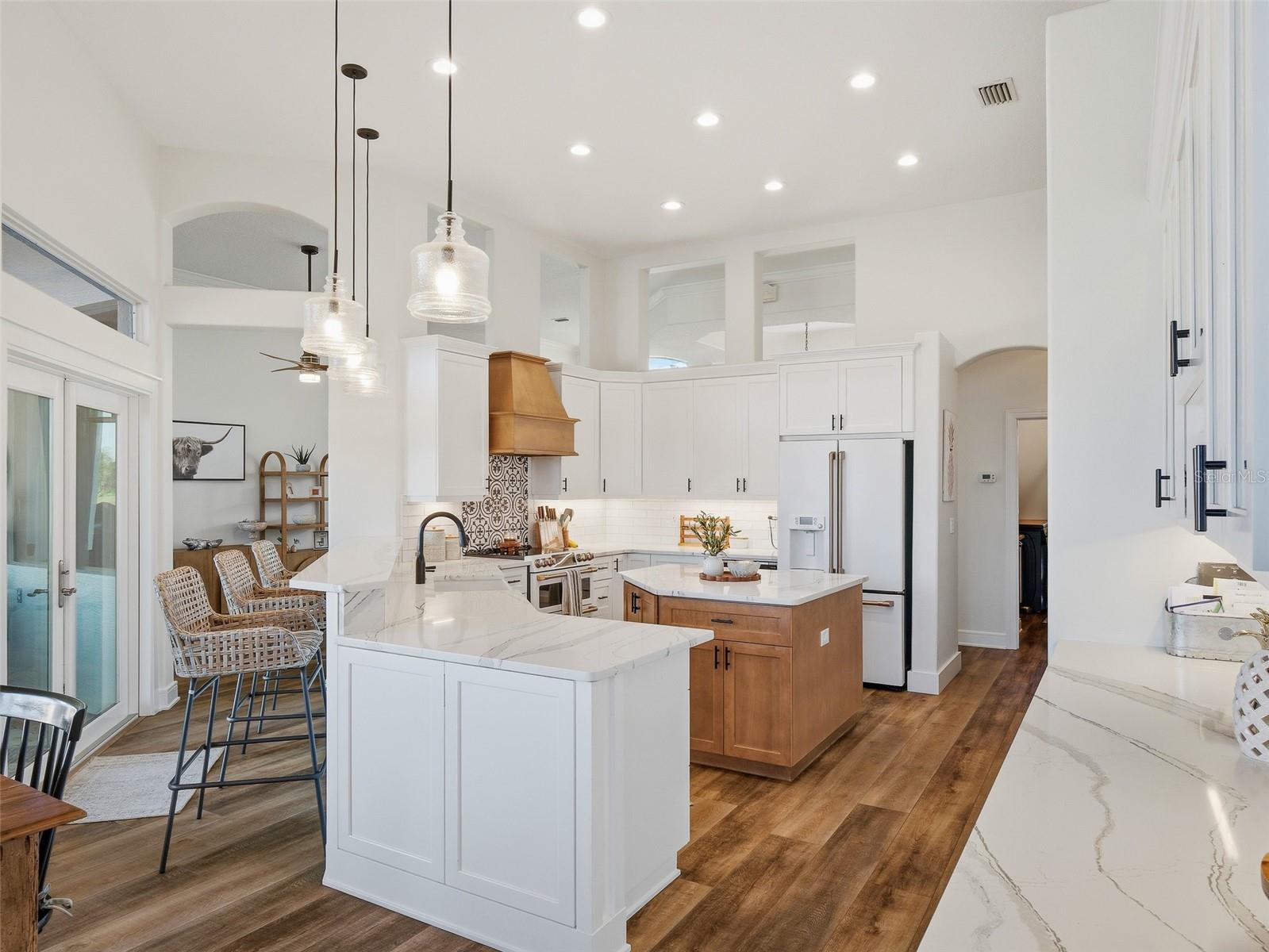 Image 7 of 62 For 1969 Glencoe Road