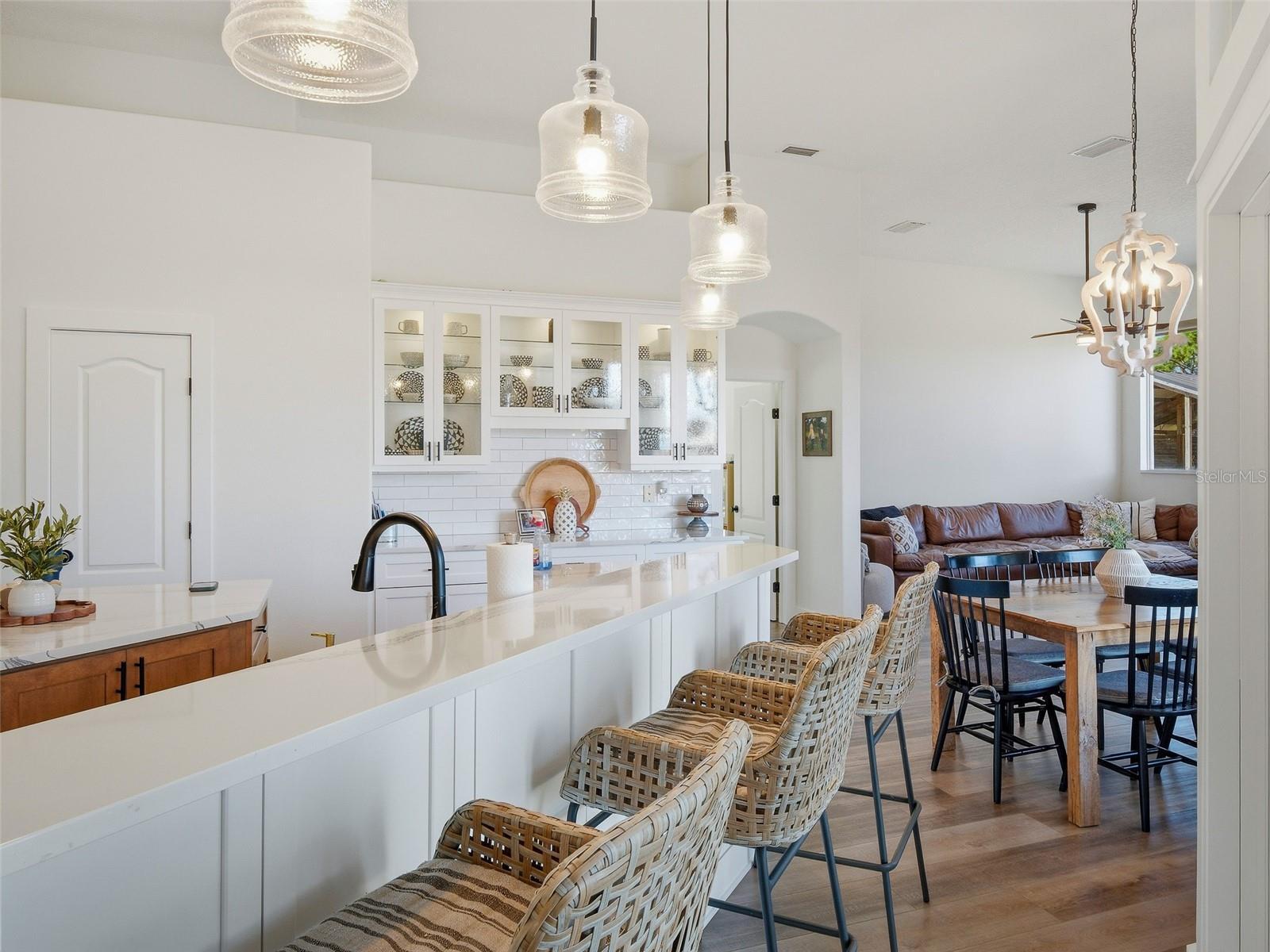 Image 8 of 62 For 1969 Glencoe Road