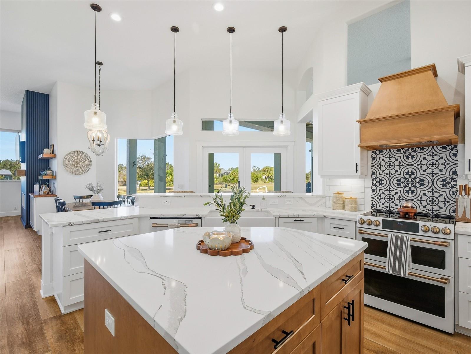 Image 9 of 62 For 1969 Glencoe Road