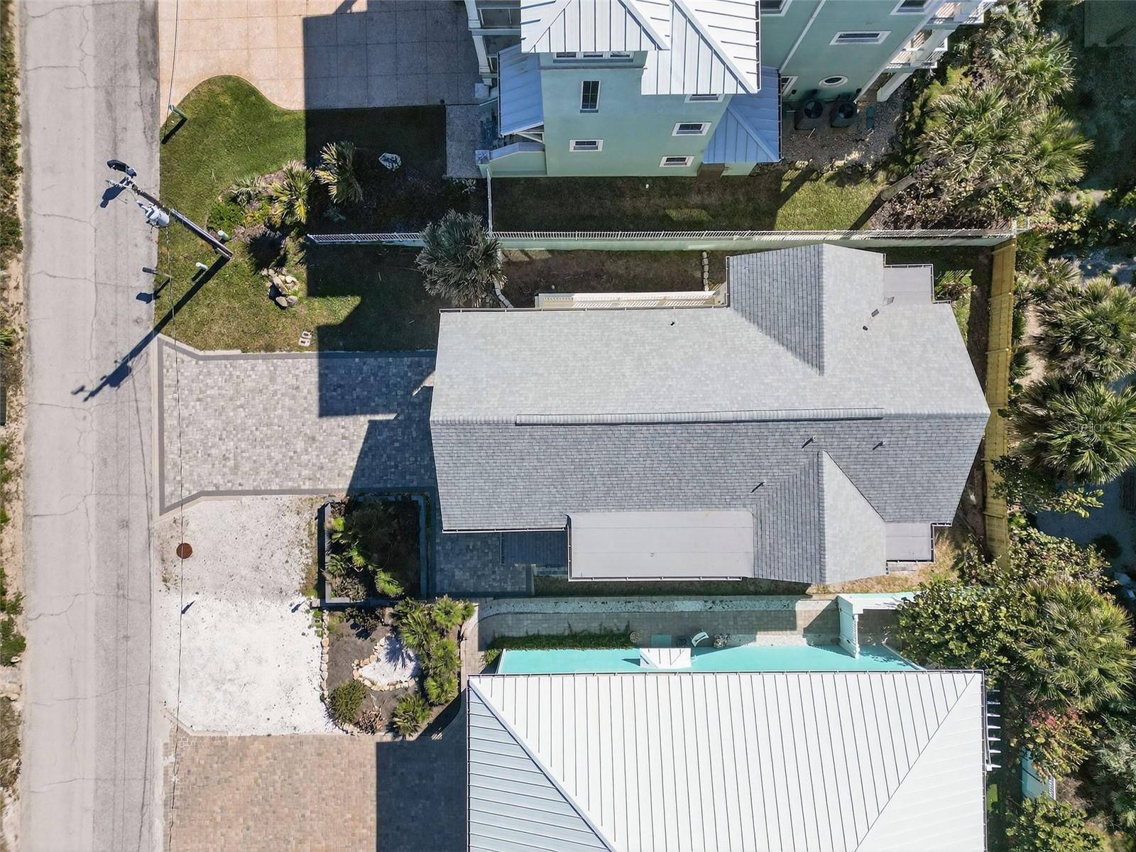 Image 11 of 70 For 6118 Atlantic Avenue