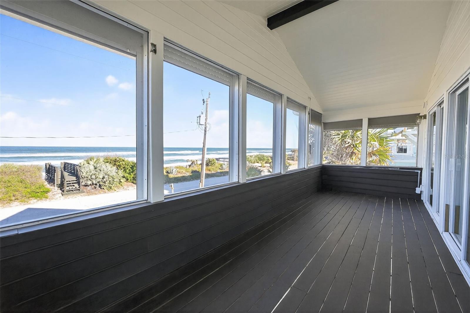 Image 21 of 70 For 6118 Atlantic Avenue