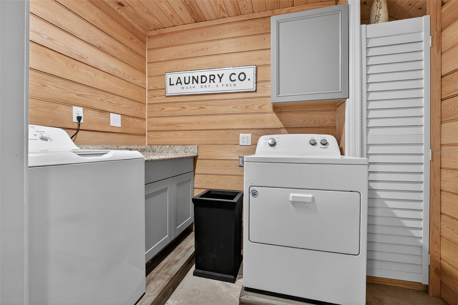 Image 41 of 70 For 6118 Atlantic Avenue