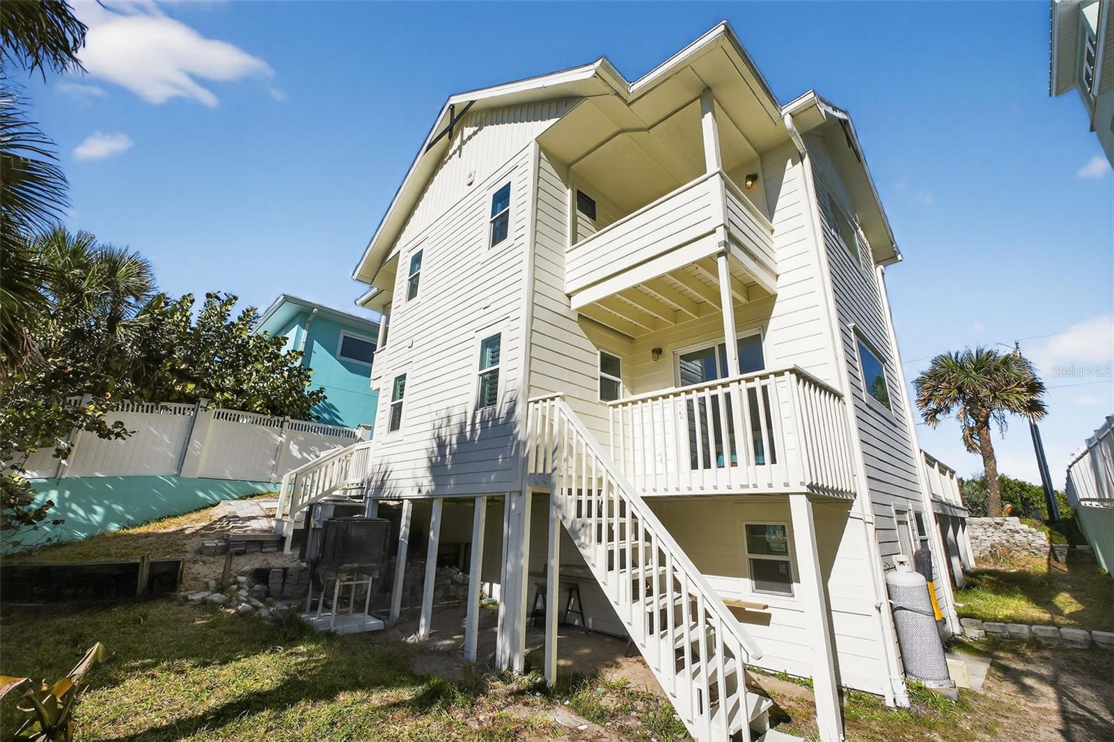 Image 65 of 70 For 6118 Atlantic Avenue