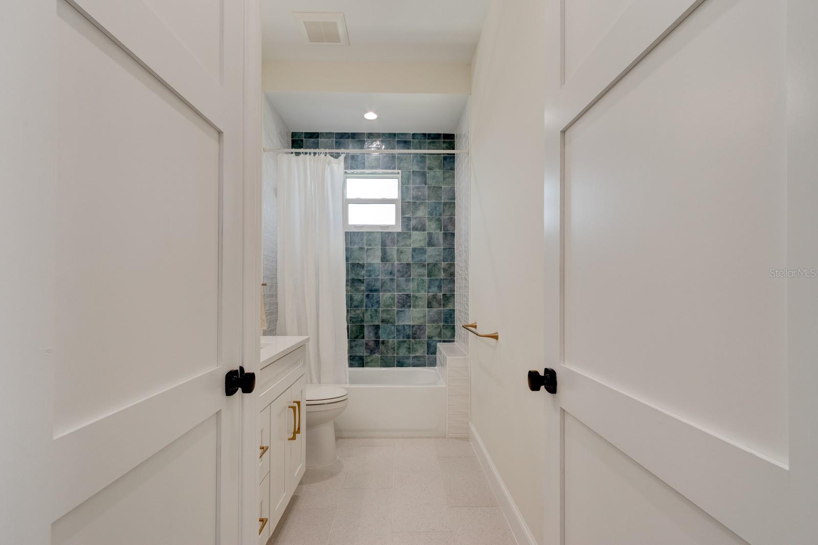 Image 22 of 49 For 6555 Engram Road