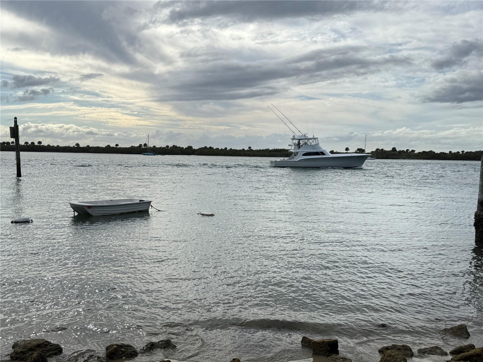 Image 18 of 27 For 1602 Indian River Road