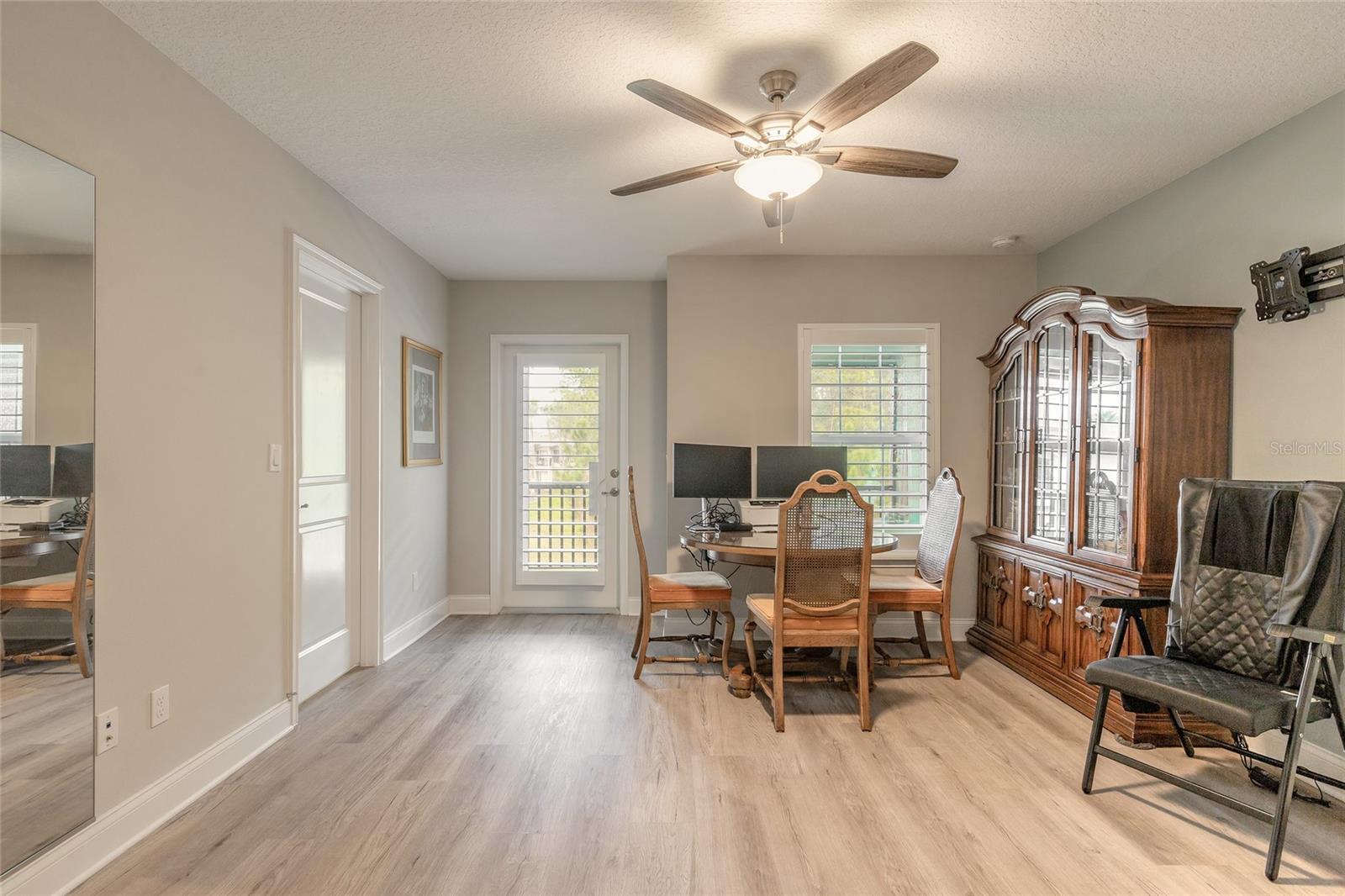 Image 32 of 71 For 3461 Medici Boulevard