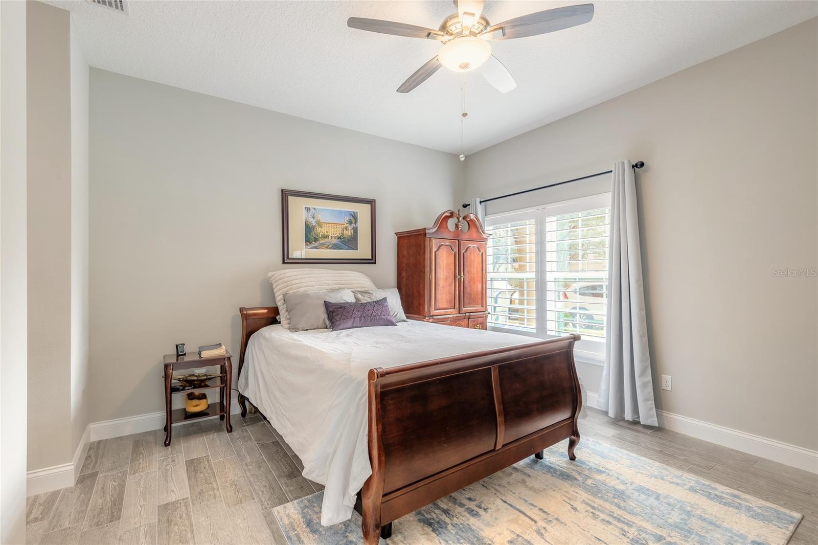 Image 37 of 71 For 3461 Medici Boulevard