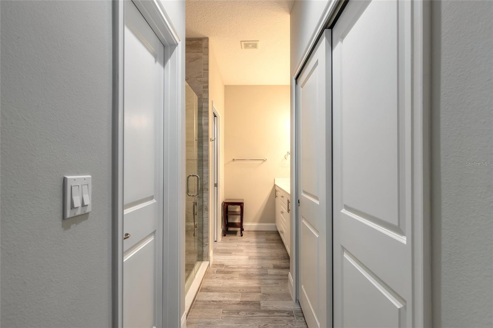 Image 39 of 71 For 3461 Medici Boulevard