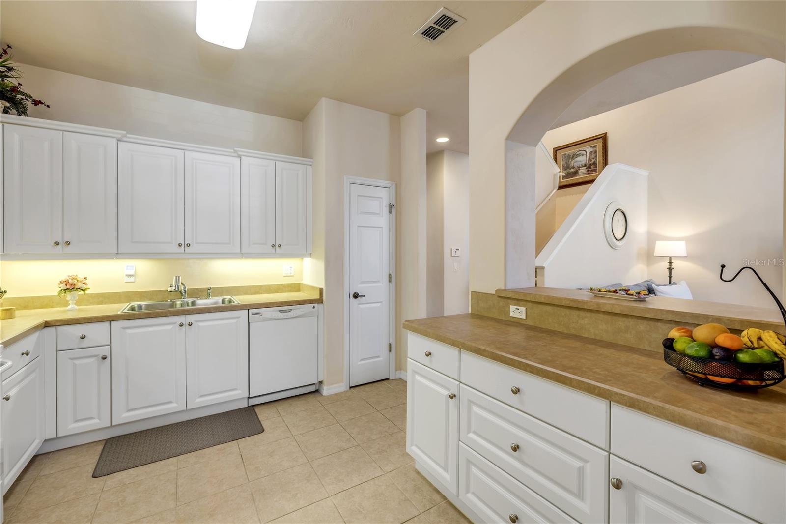 Image 25 of 68 For 3621 Casello Drive