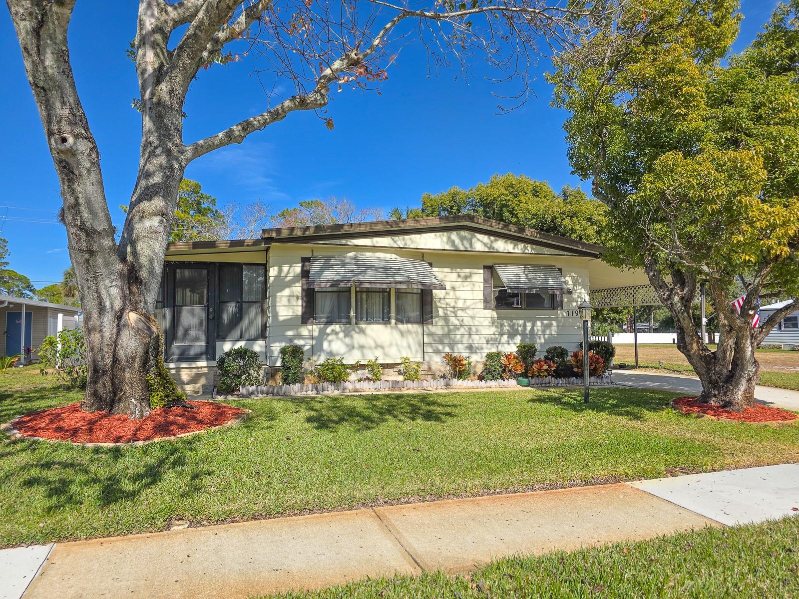 Image 2 of 42 For 719 Dove Avenue