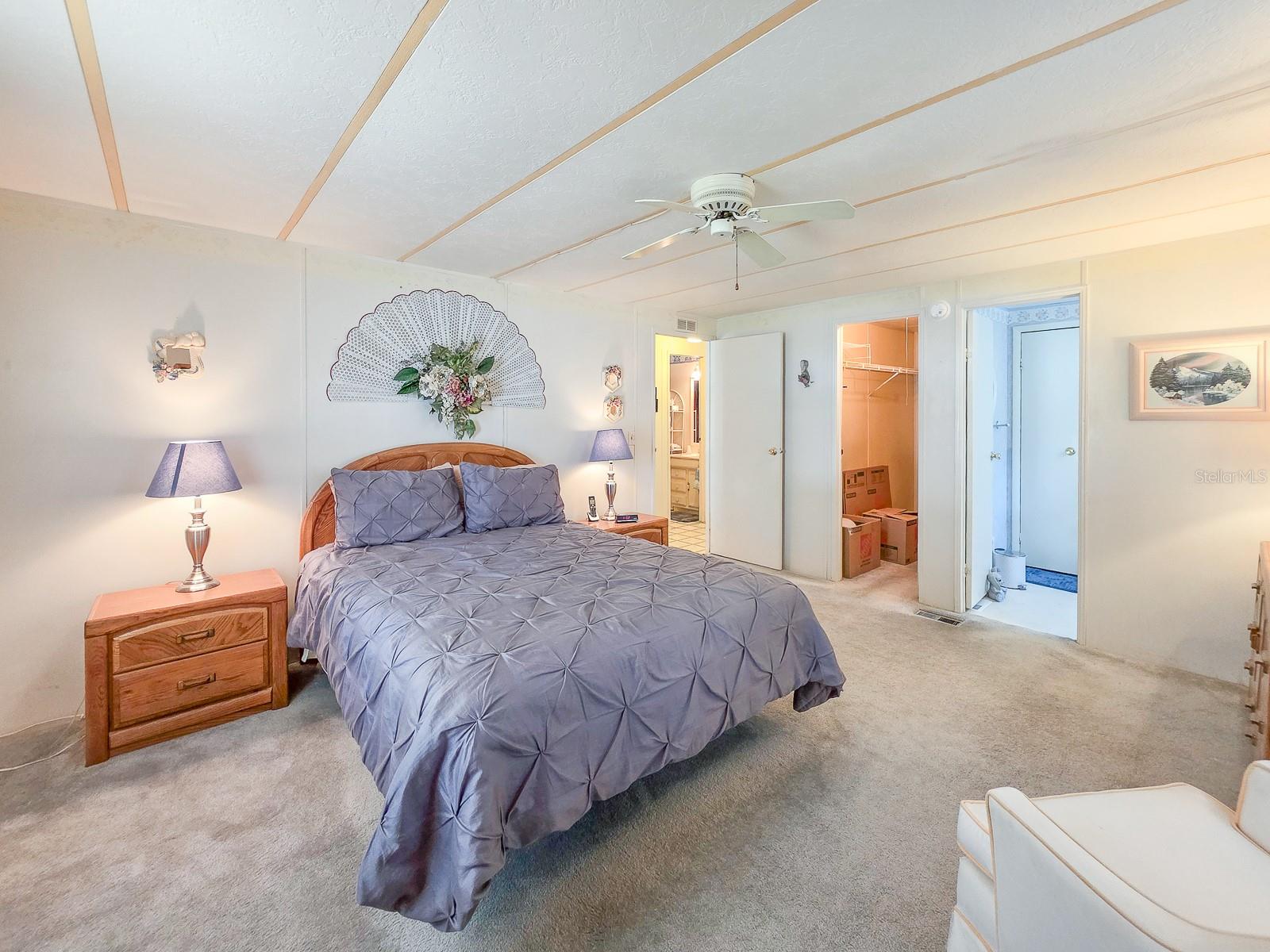 Image 20 of 42 For 719 Dove Avenue