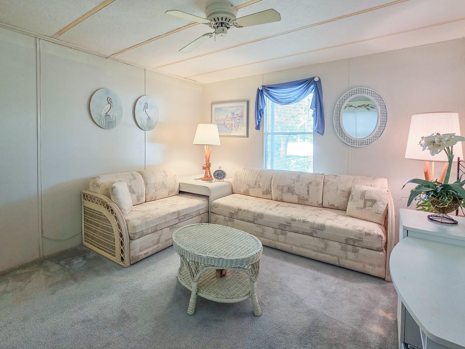 Image 25 of 42 For 719 Dove Avenue