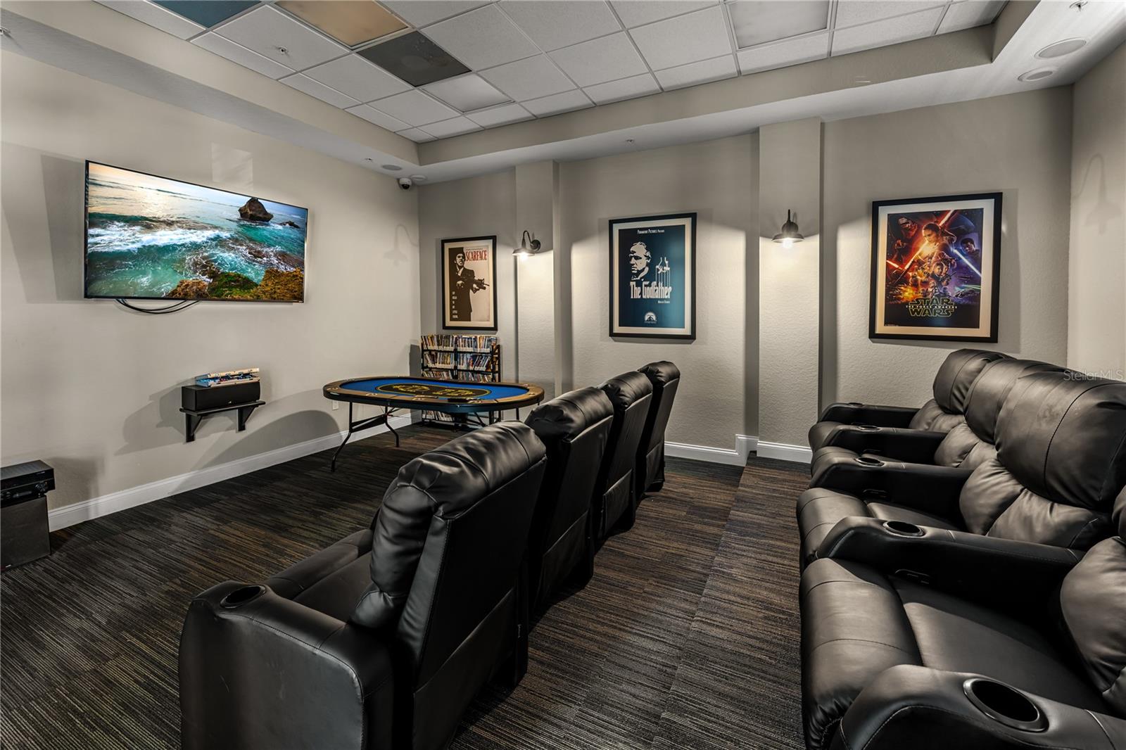 Image 38 of 50 For 1 Riverwalk Drive 401