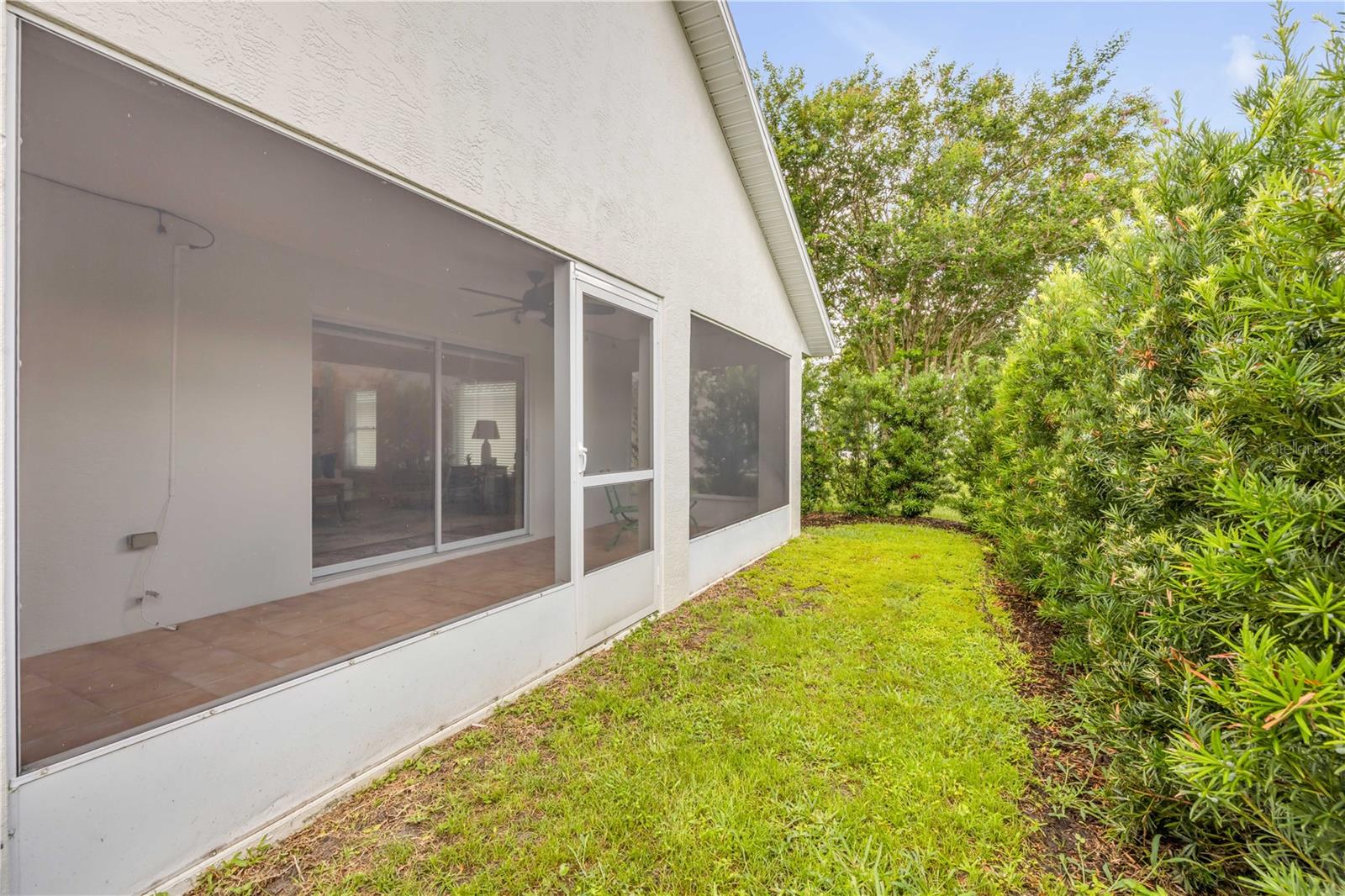 Image 36 of 44 For 682 Middlebury Loop