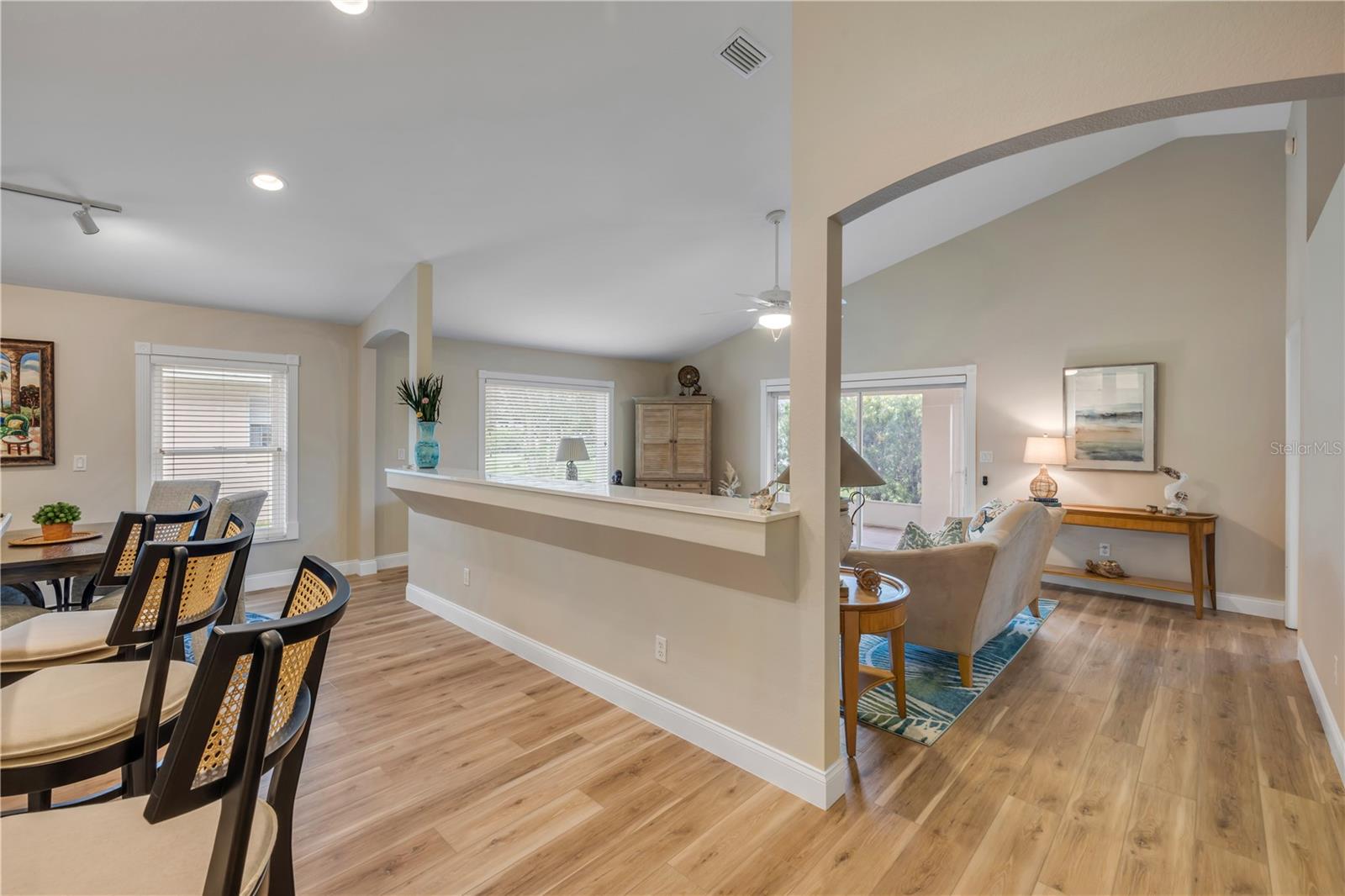 Image 8 of 44 For 682 Middlebury Loop