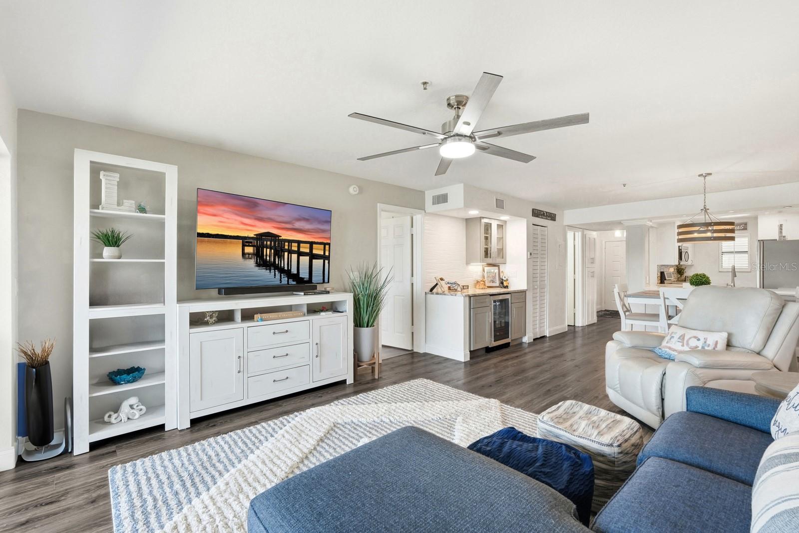 Image 19 of 49 For 458 Bouchelle Drive 203