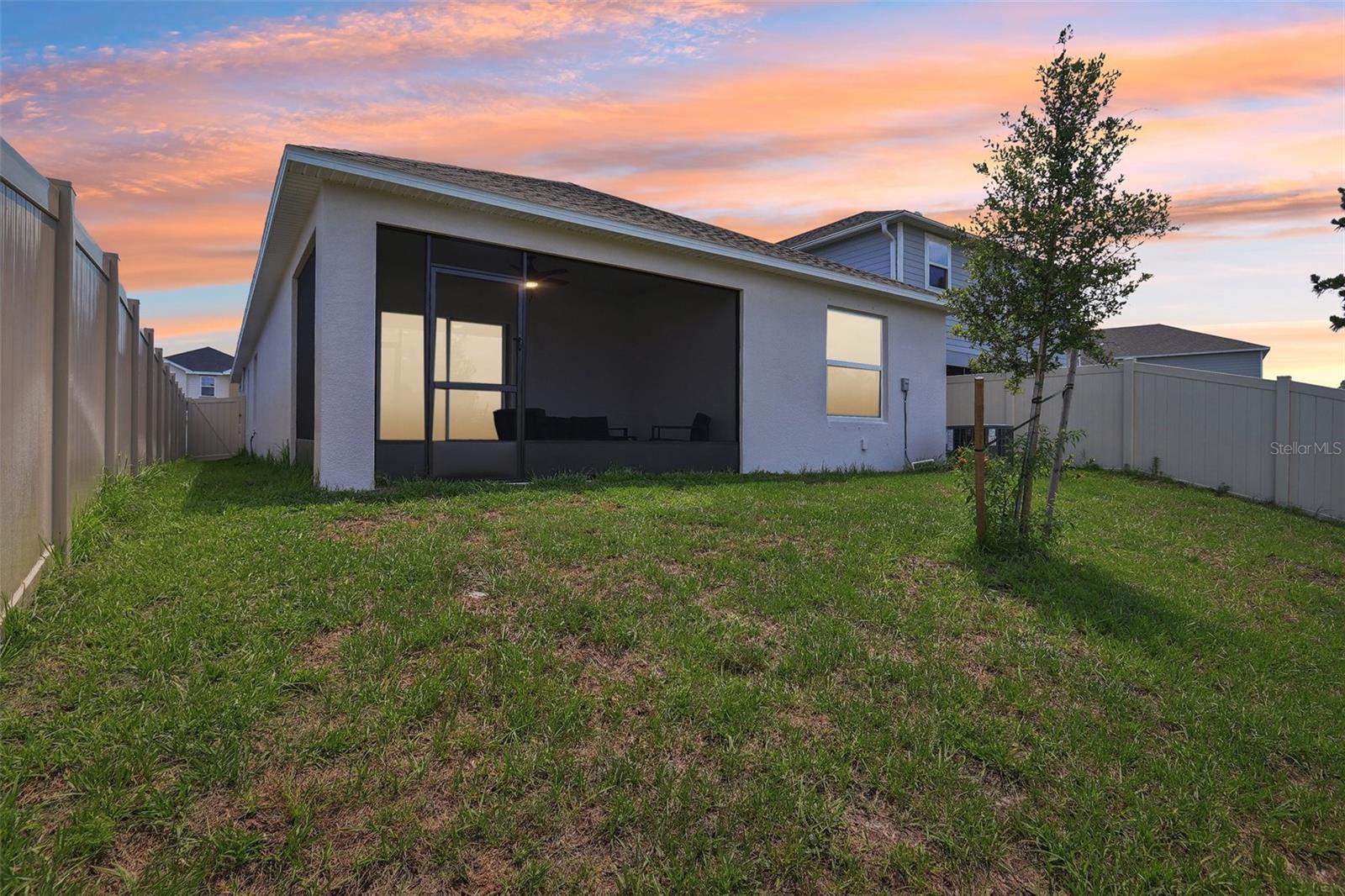 Image 28 of 40 For 4122 Sagefield Drive