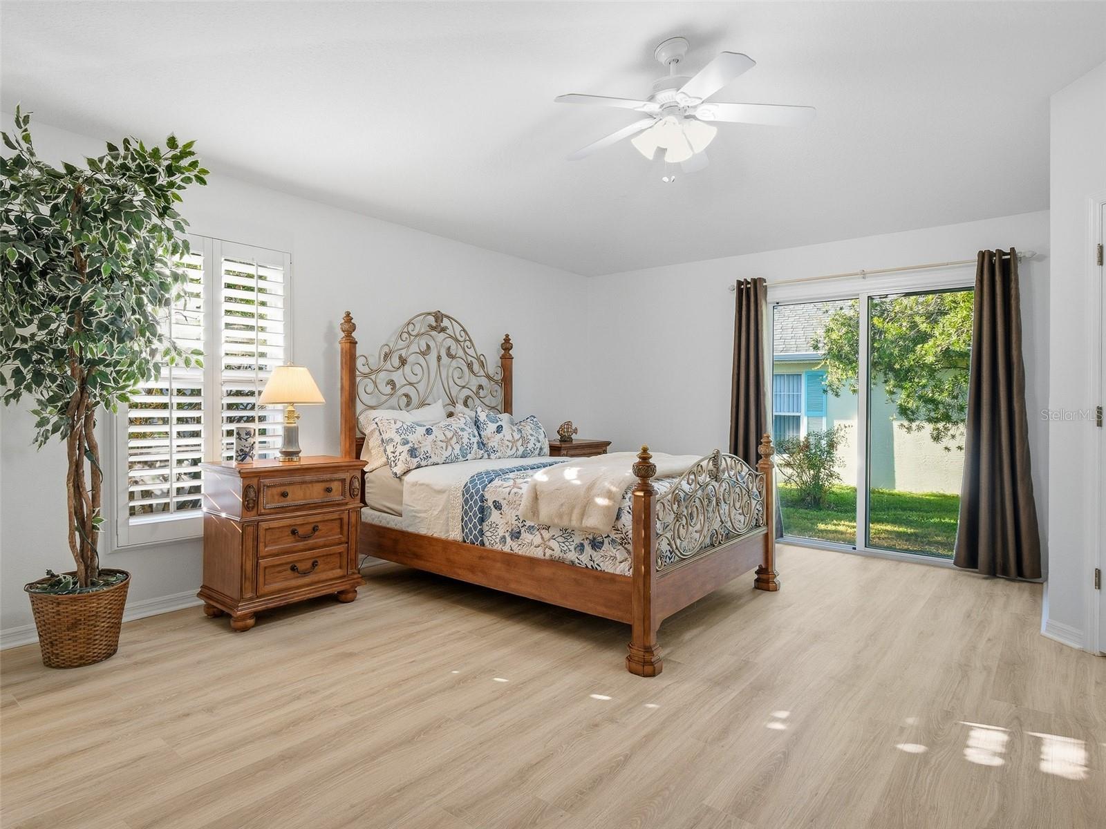 Image 28 of 62 For 2014 Peninsula Avenue