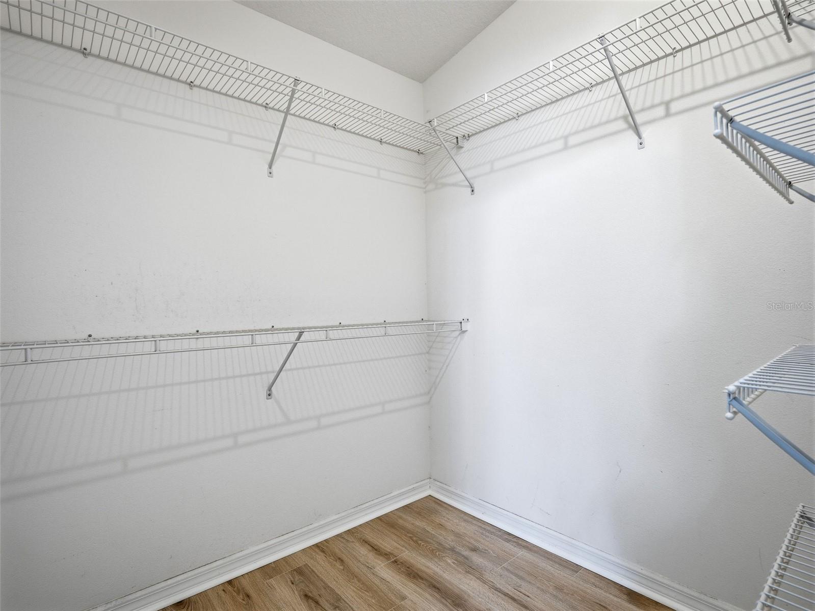 Image 34 of 62 For 2014 Peninsula Avenue