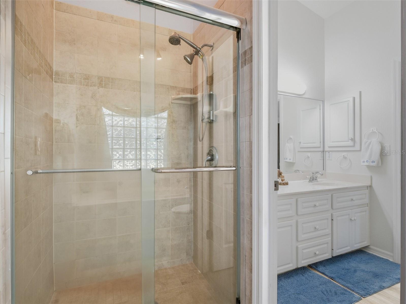 Image 37 of 62 For 2014 Peninsula Avenue