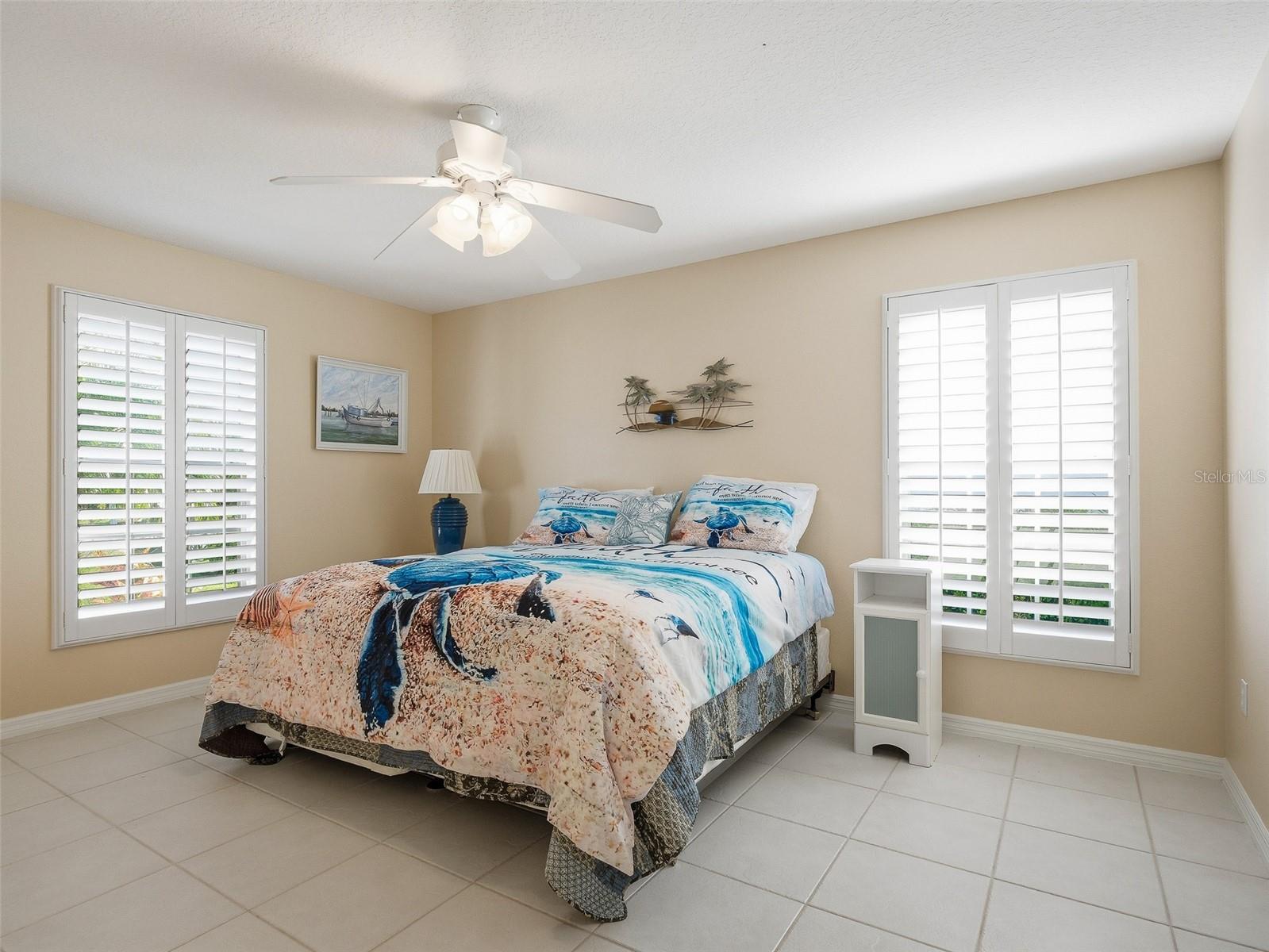 Image 41 of 62 For 2014 Peninsula Avenue