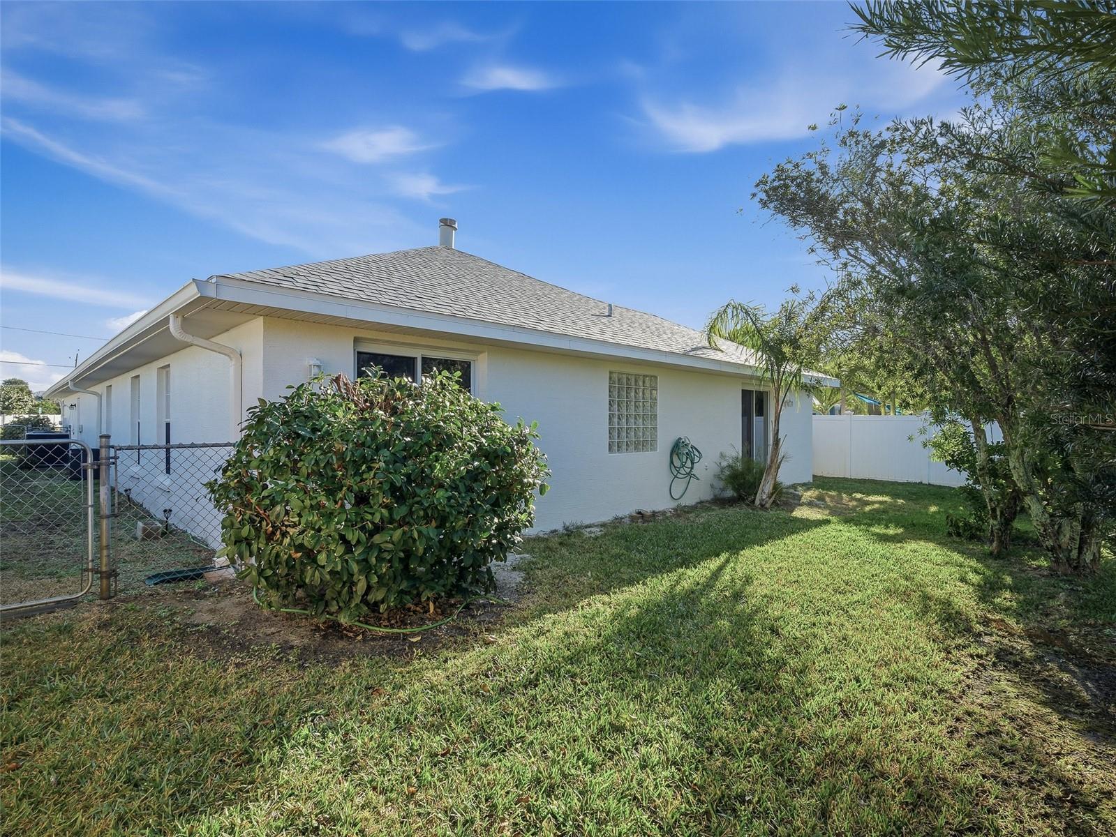 Image 50 of 62 For 2014 Peninsula Avenue