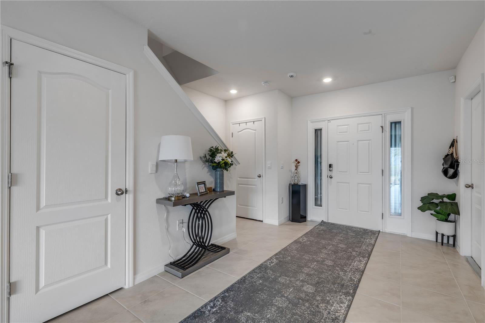 Image 6 of 65 For 2724 Silver Canoe Drive