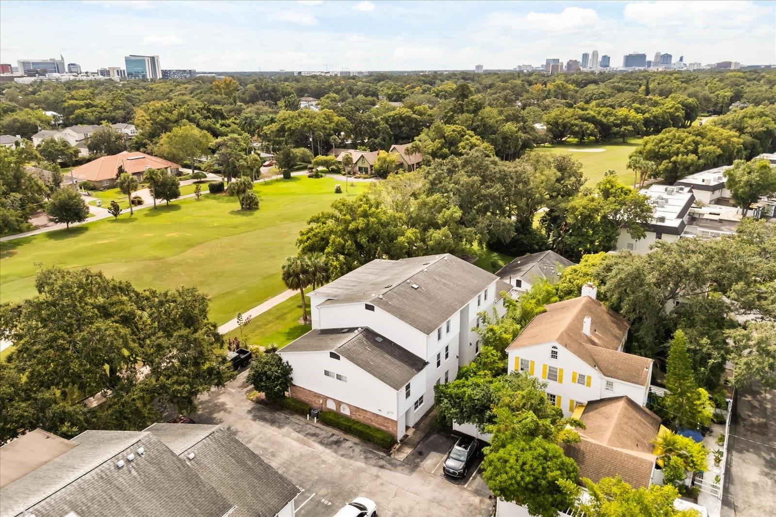 Image 28 of 28 For 494 Par Street