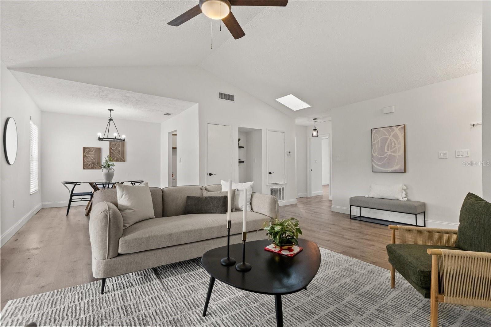 Image 8 of 28 For 494 Par Street