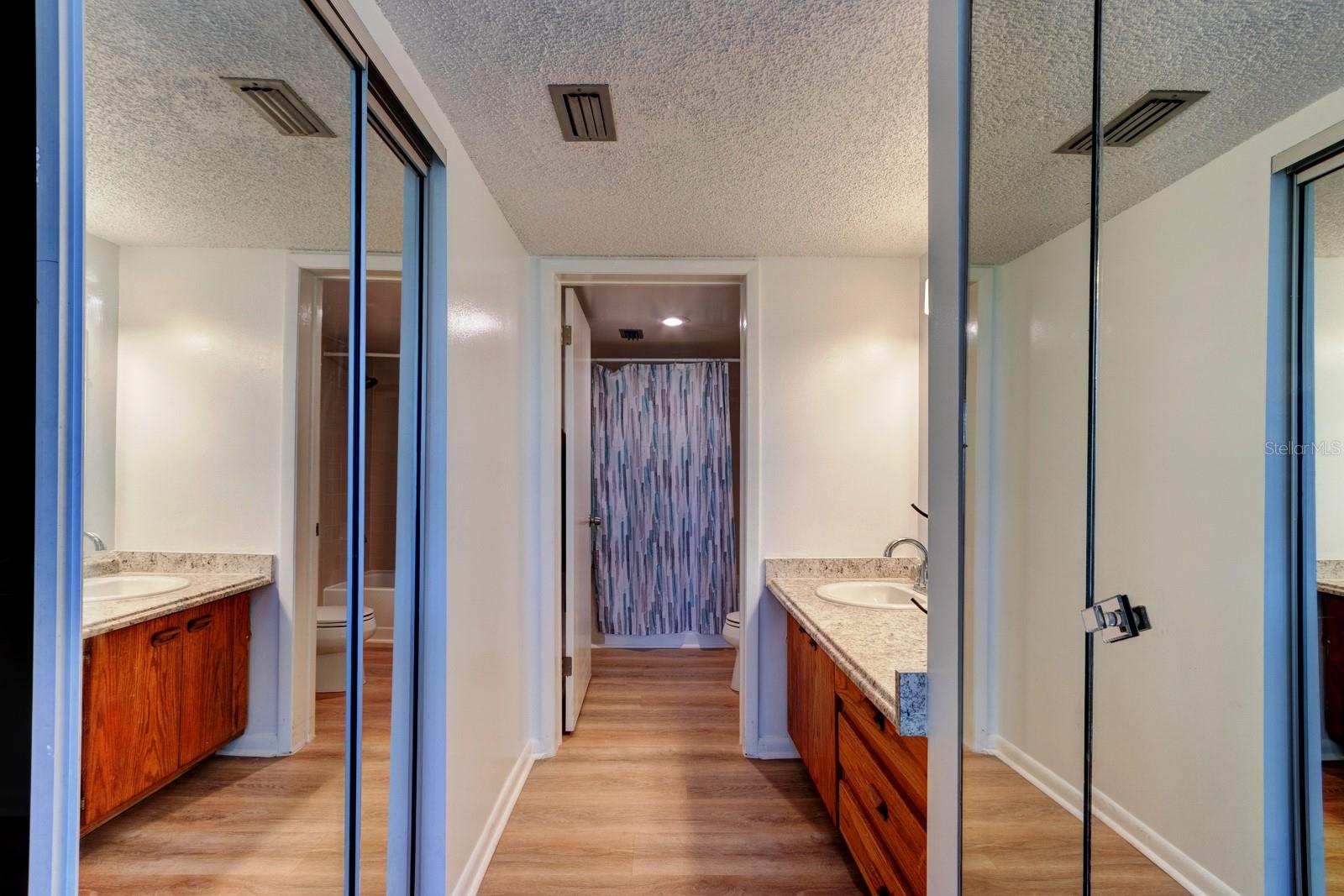 Image 17 of 50 For 300 Columbia Drive 208-1