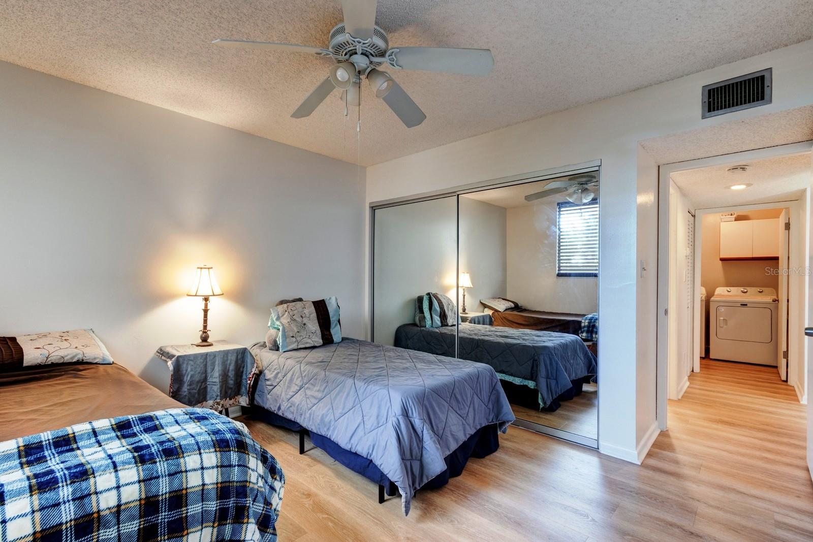 Image 20 of 50 For 300 Columbia Drive 208-1