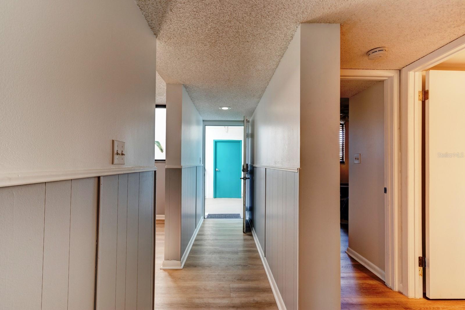 Image 22 of 50 For 300 Columbia Drive 208-1