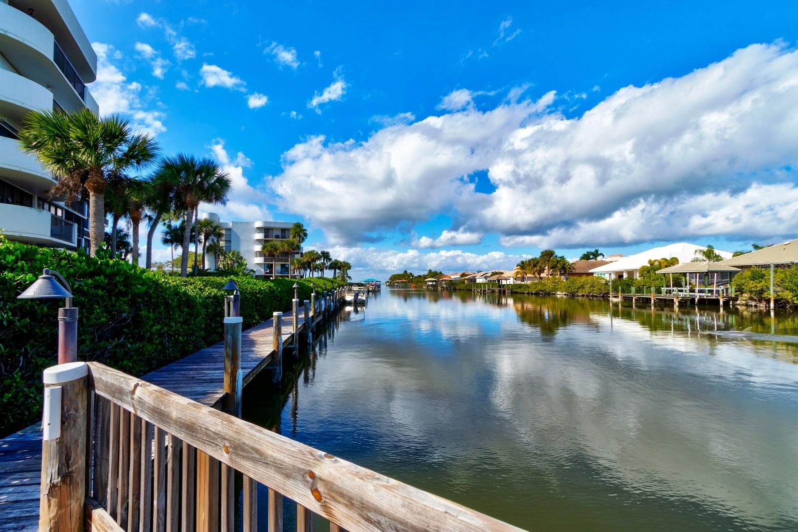 Image 27 of 50 For 300 Columbia Drive 208-1