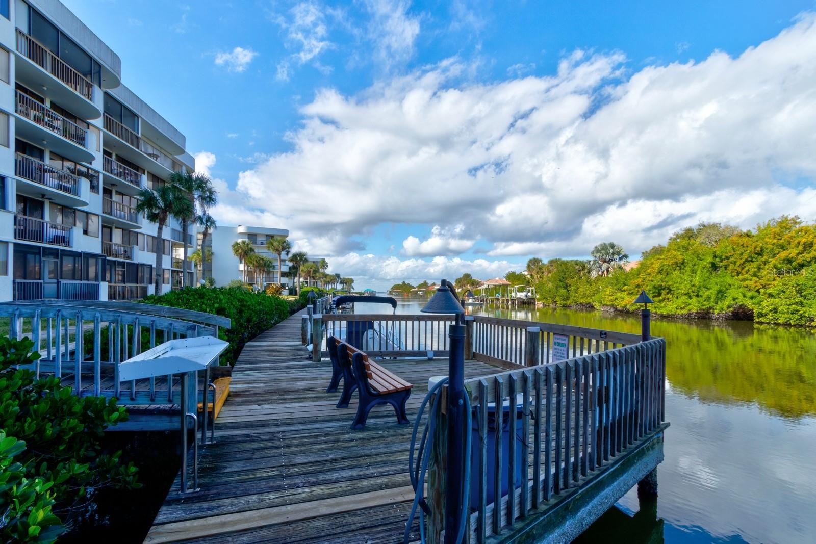 Image 33 of 50 For 300 Columbia Drive 208-1