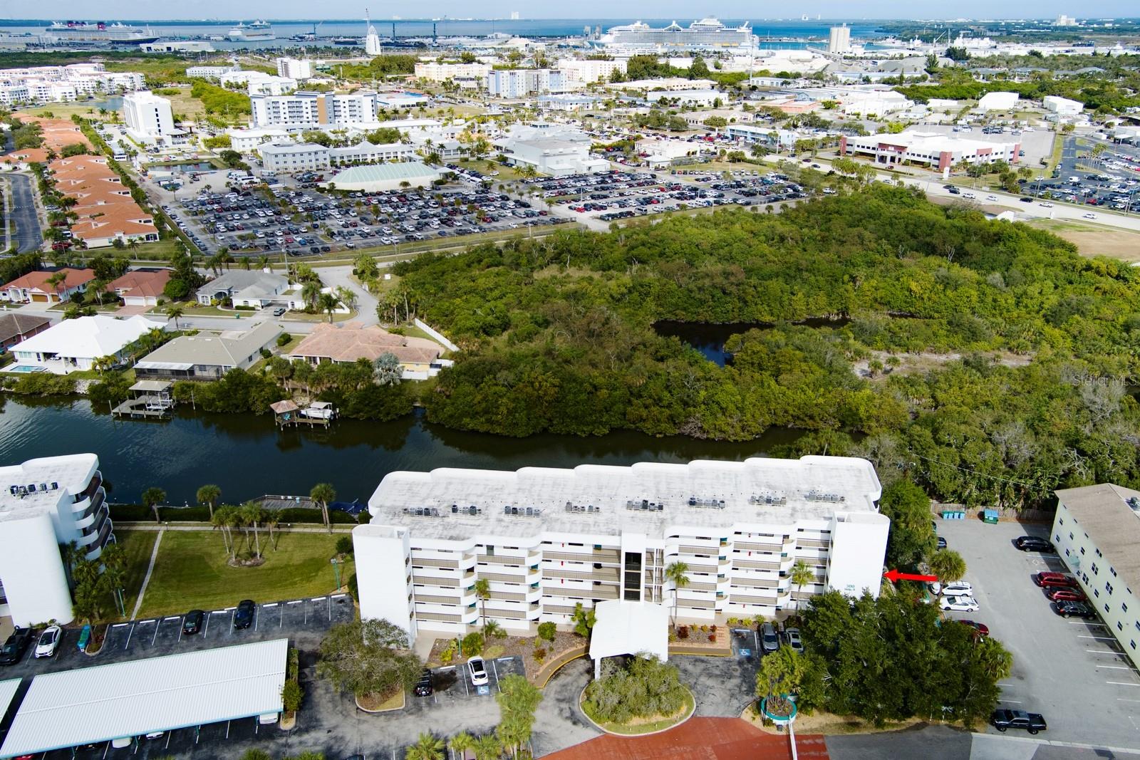 Image 41 of 50 For 300 Columbia Drive 208-1