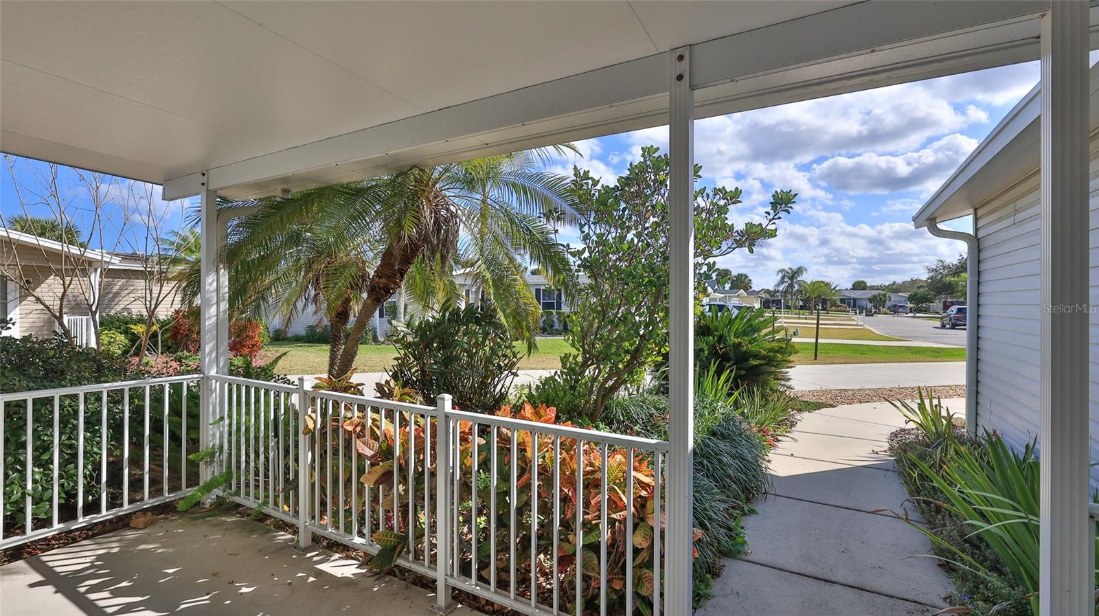 Image 3 of 50 For 361 Marsh Landing Loop