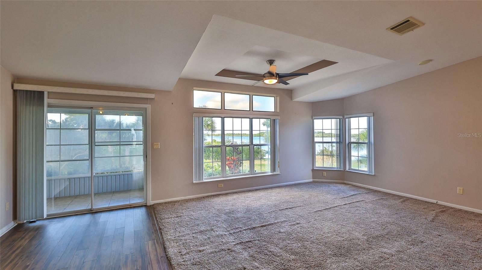 Image 9 of 50 For 361 Marsh Landing Loop