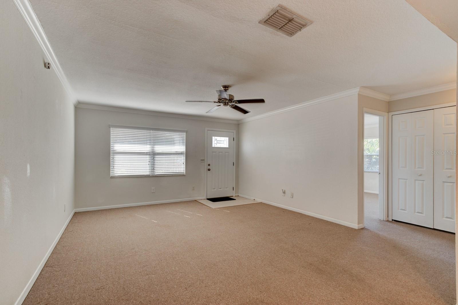 Image 5 of 17 For 714 Oakwood Avenue