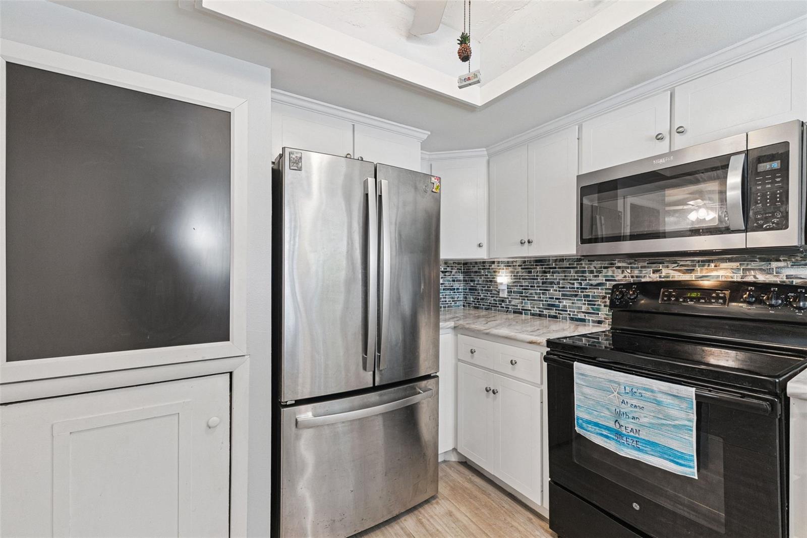 Image 16 of 41 For 4401 Sea Mist Drive 202