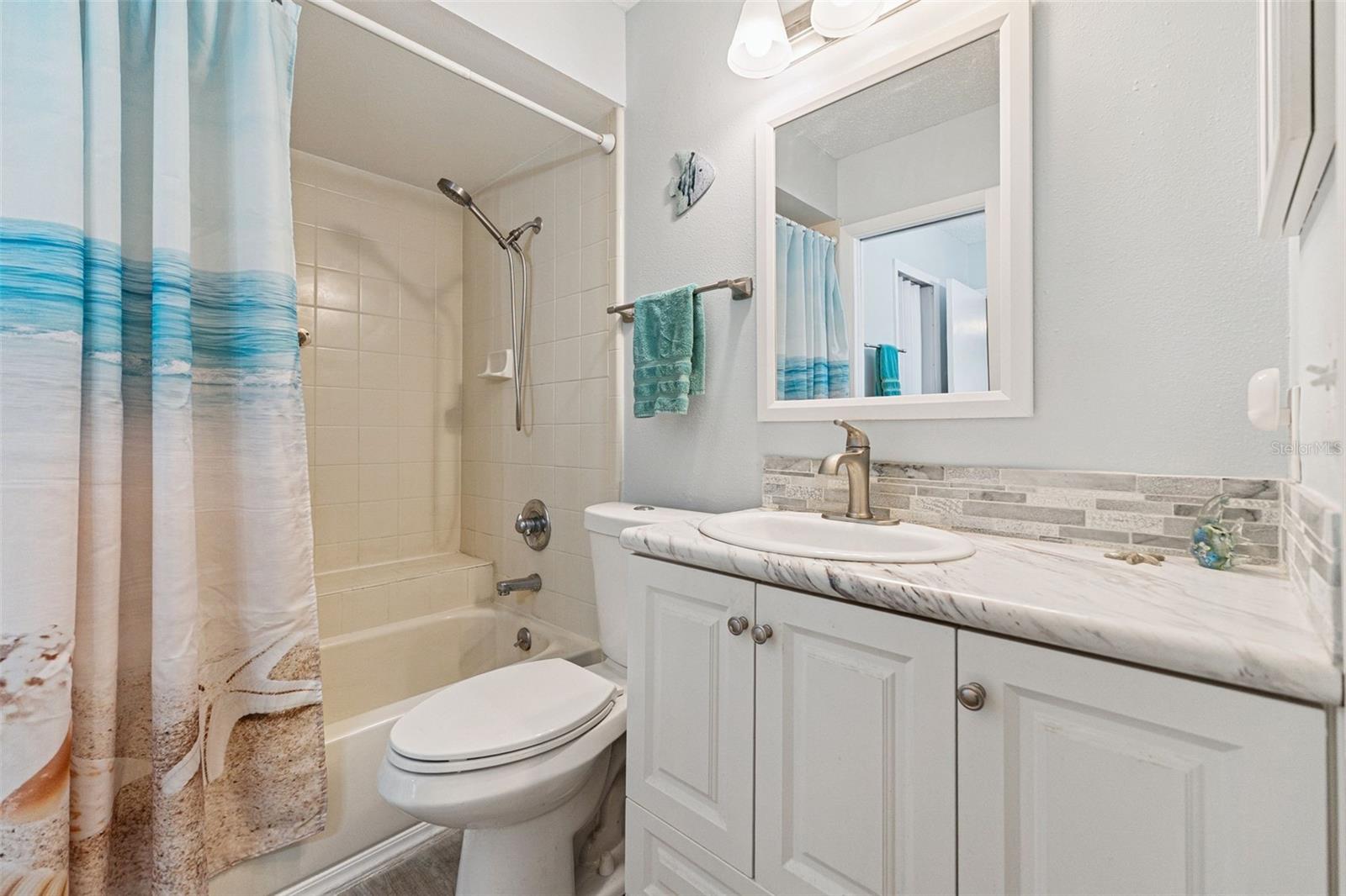 Image 25 of 41 For 4401 Sea Mist Drive 202