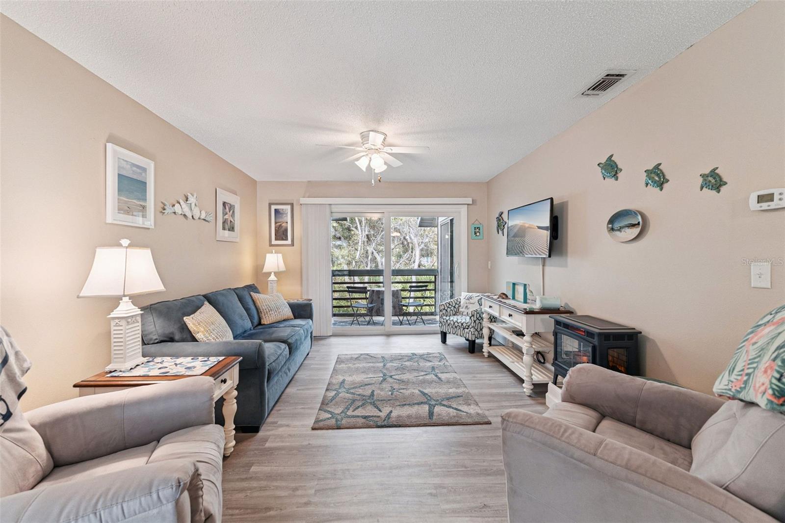 Image 9 of 41 For 4401 Sea Mist Drive 202