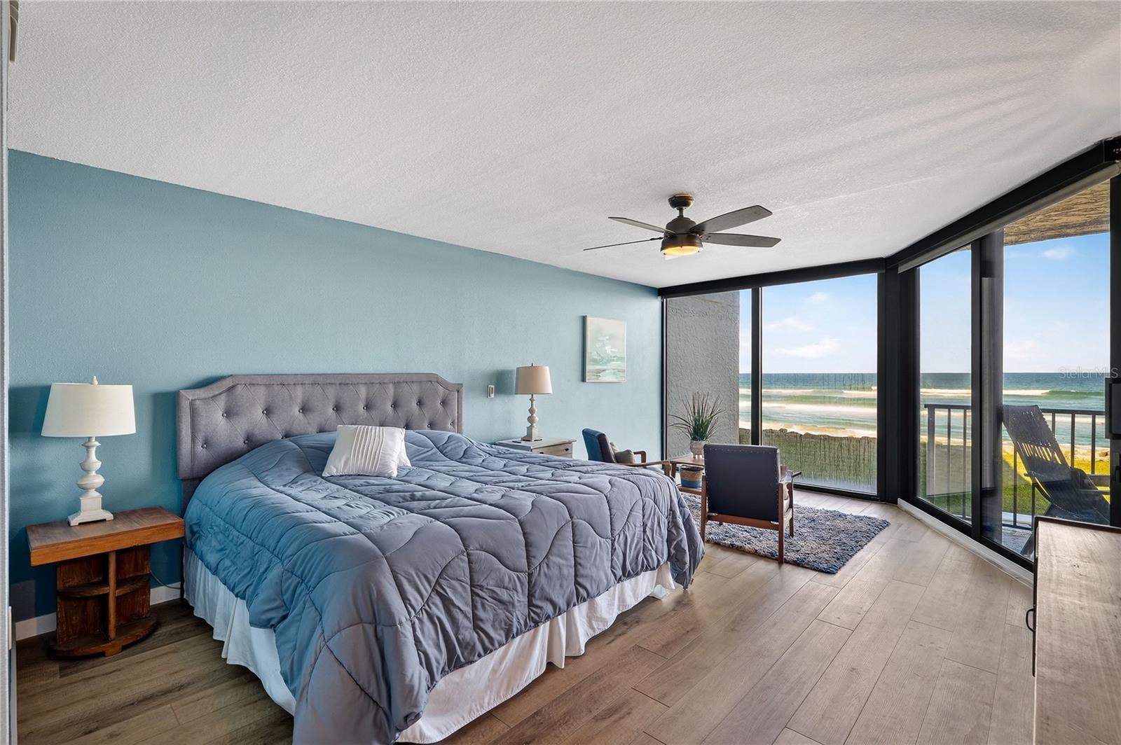 Image 24 of 51 For 6727 Turtlemound Road 218