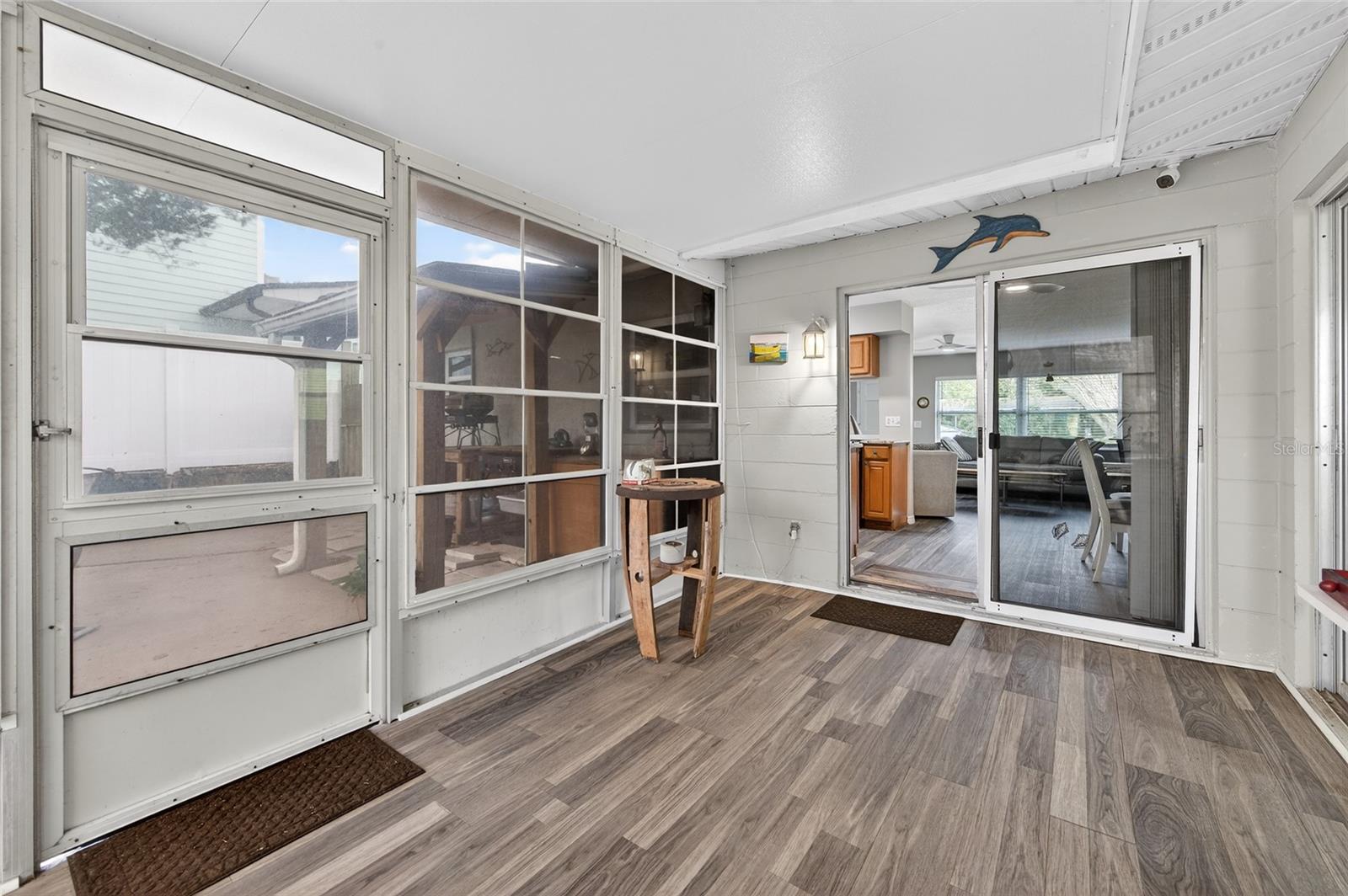 Image 17 of 38 For 805 14th Avenue