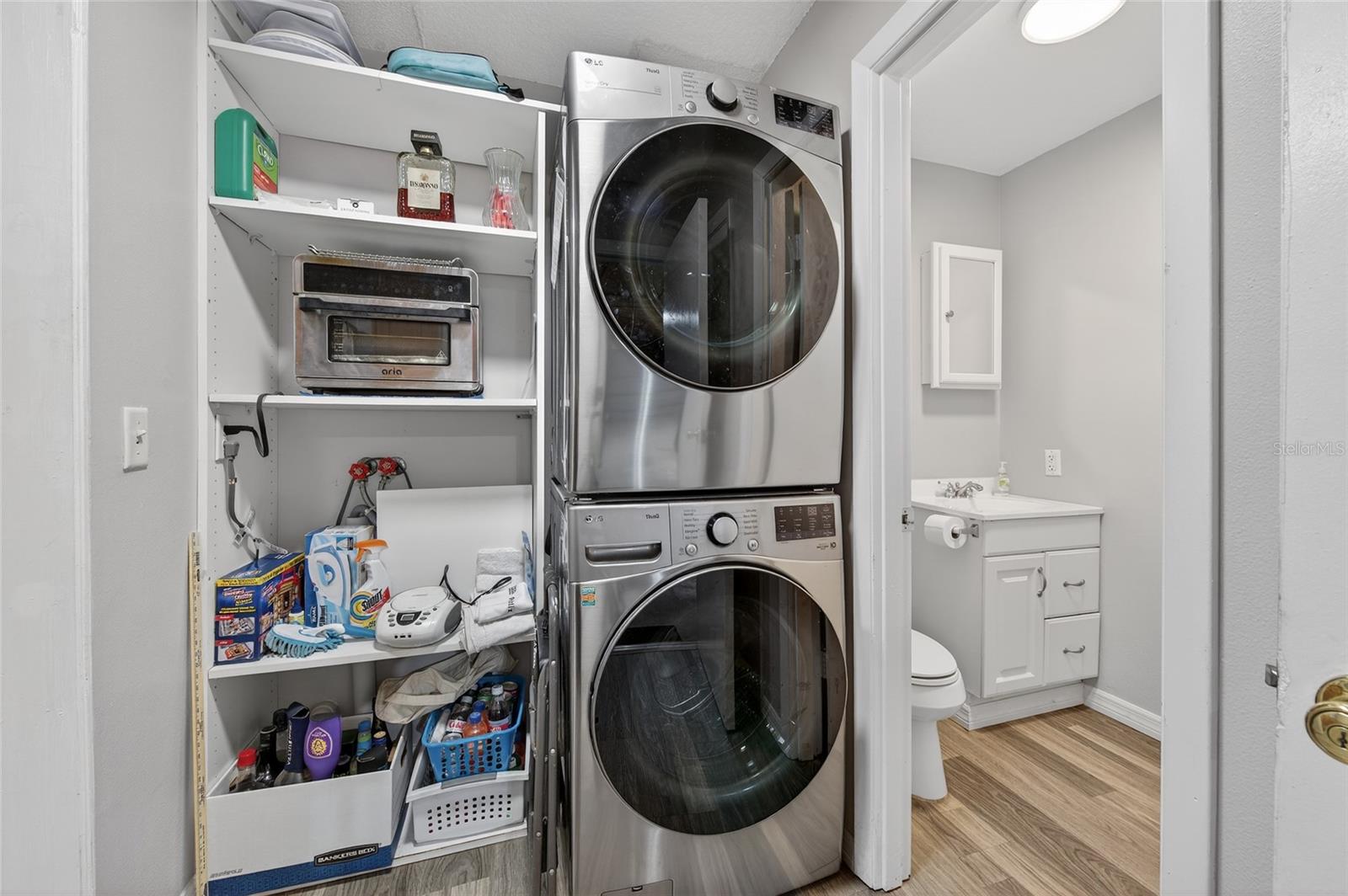 Image 18 of 38 For 805 14th Avenue