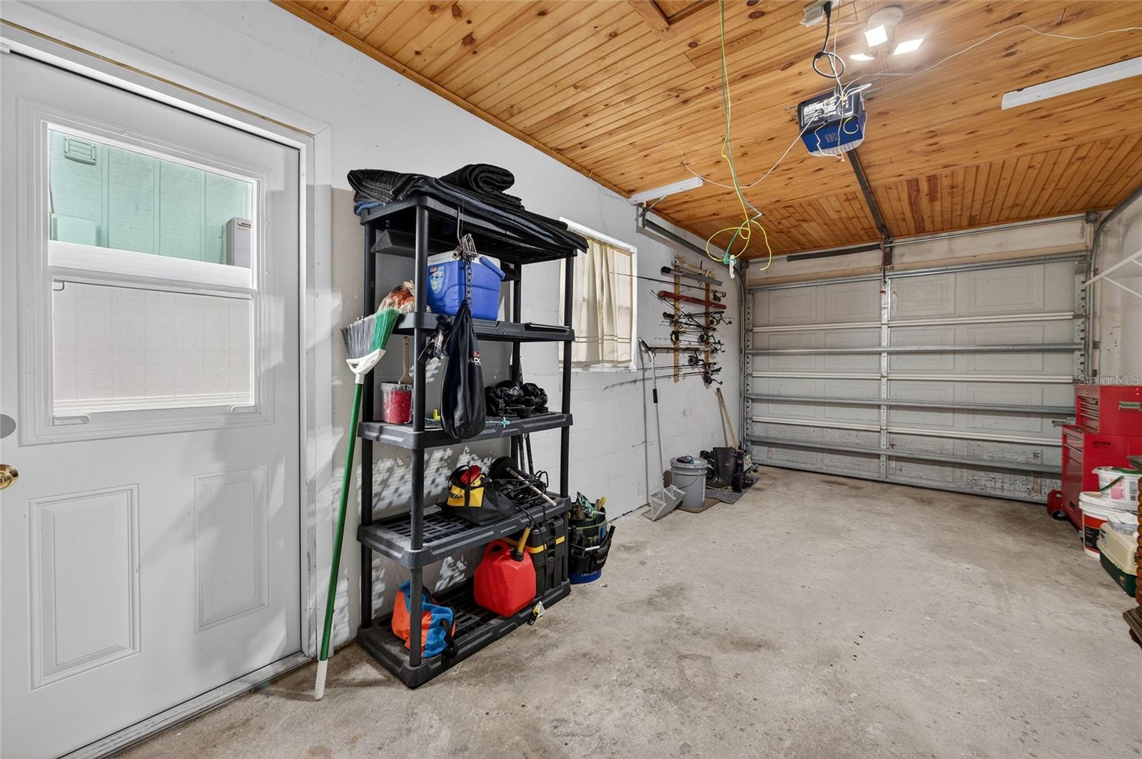 Image 20 of 38 For 805 14th Avenue