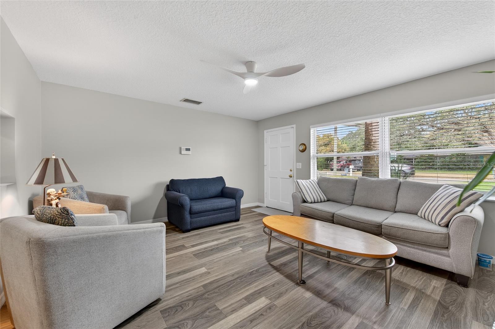 Image 3 of 38 For 805 14th Avenue