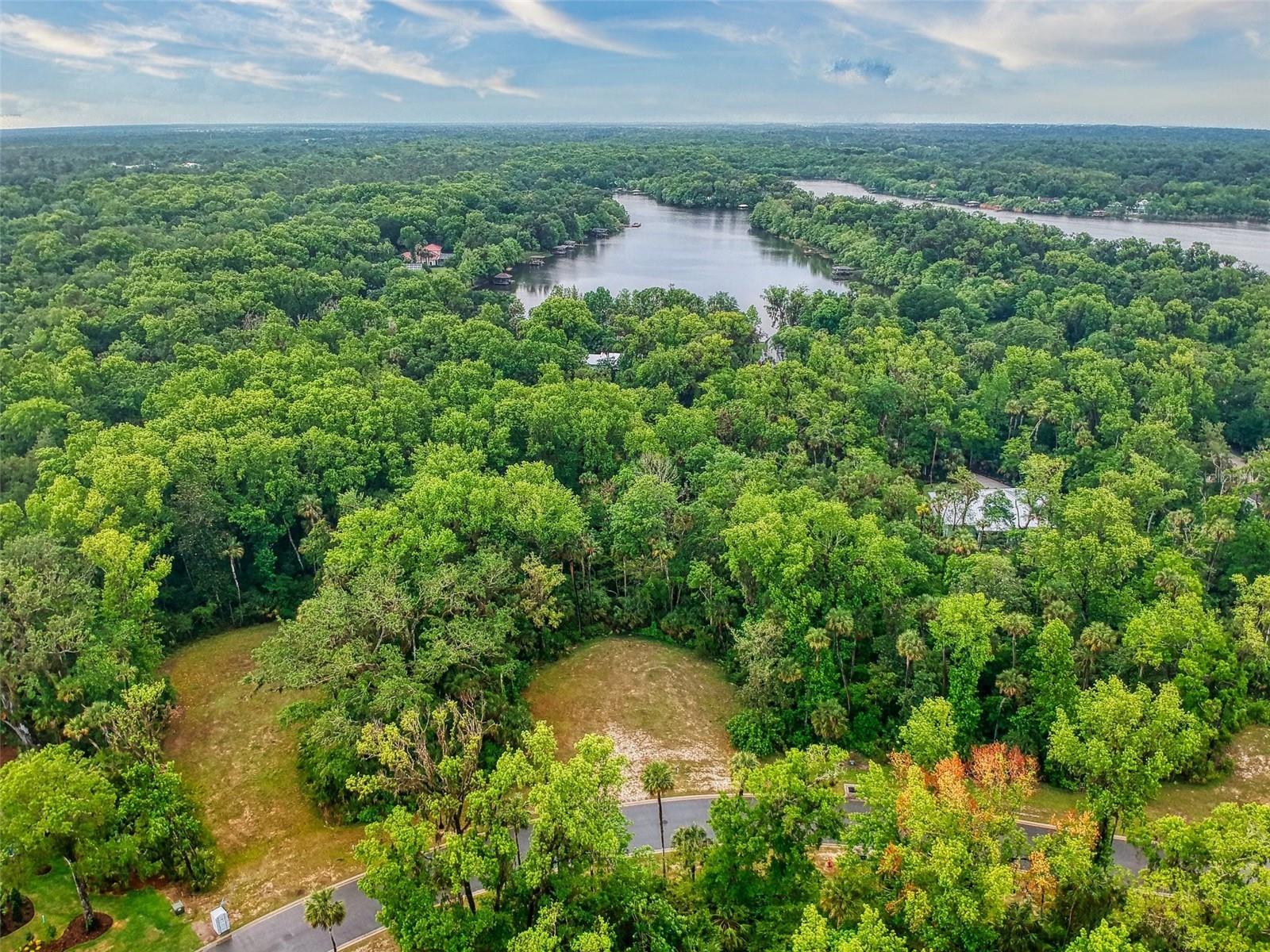 Image 10 of 46 For 2327 & 2329 Legacy Lane